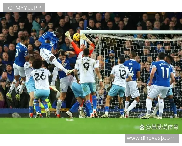 2013年曼城对战经典回顾与精彩瞬间分析